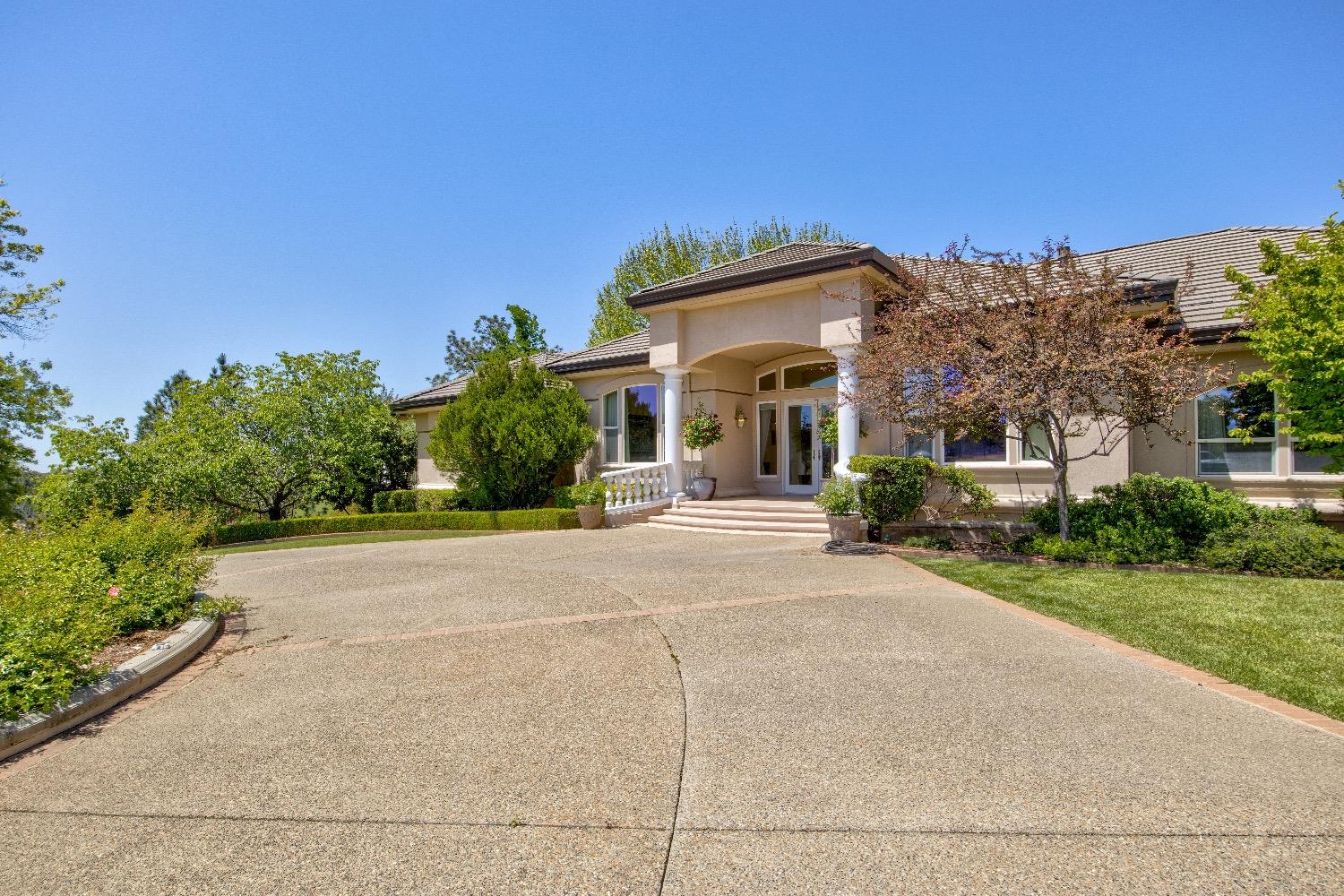 13320 Oakstream Road