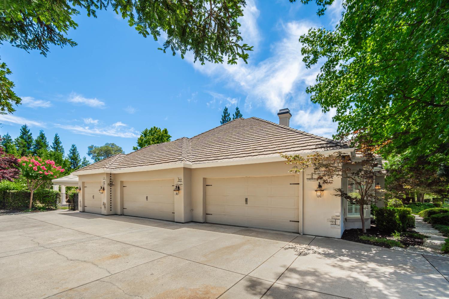 9954 Granite Crest Court