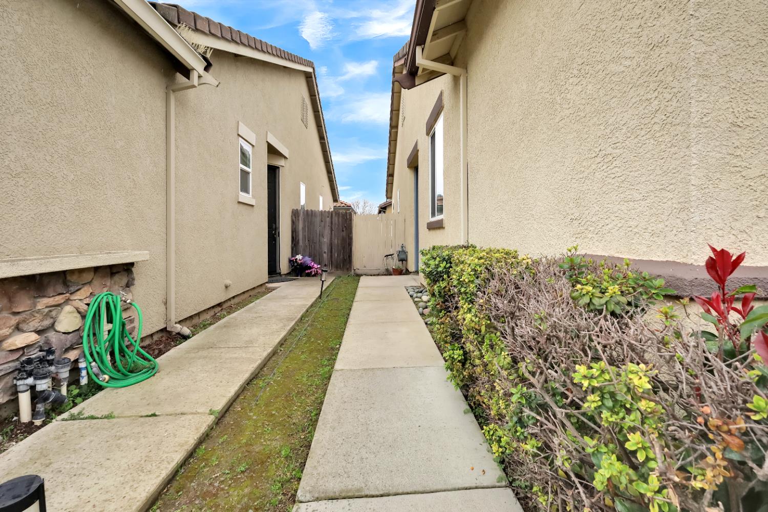 7418 Sun Reign Lane