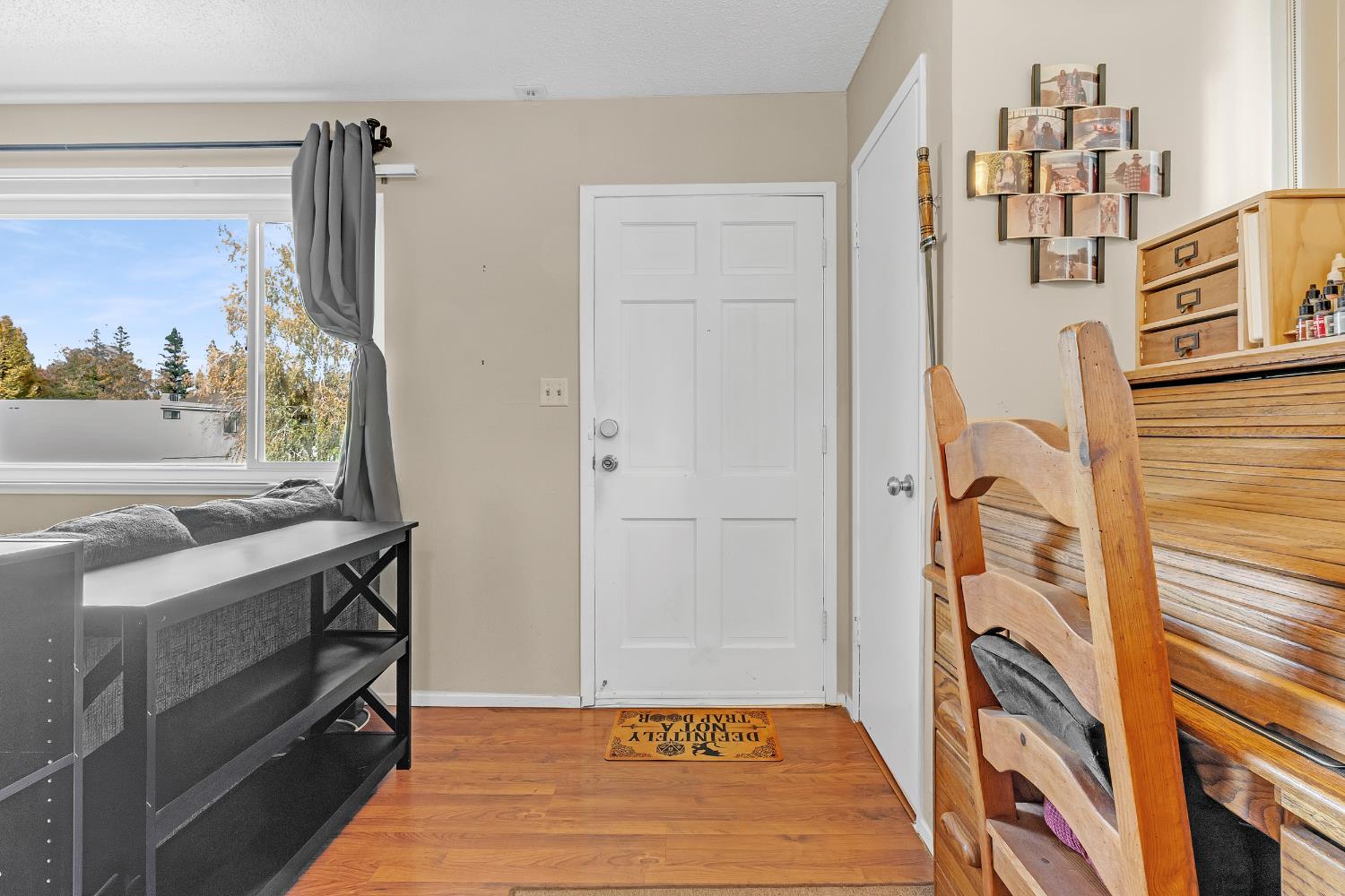 9001 Casals Street 4