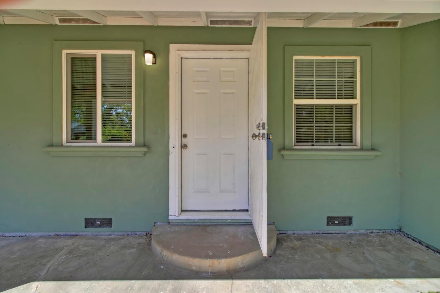 2385 Ralston Road