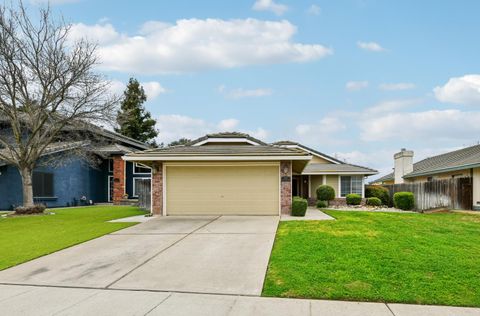 707 Summit Lakes Way Galt CA 95632