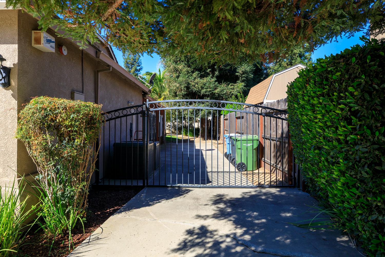1807 Tartan Road