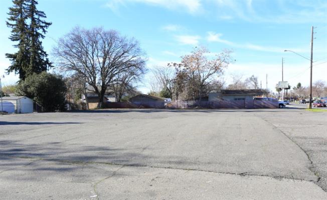 1244 E Main Street