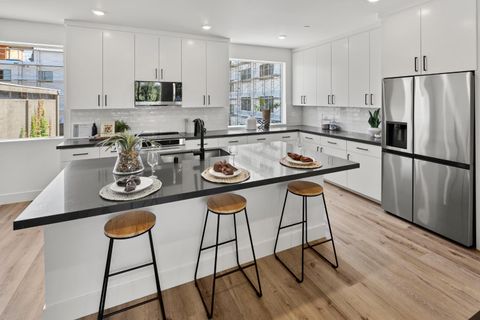 1025 Edwina Justus Loop Lot13 Roseville CA 95678