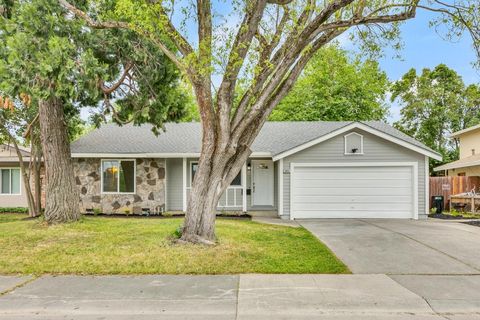 MLS: 225048668