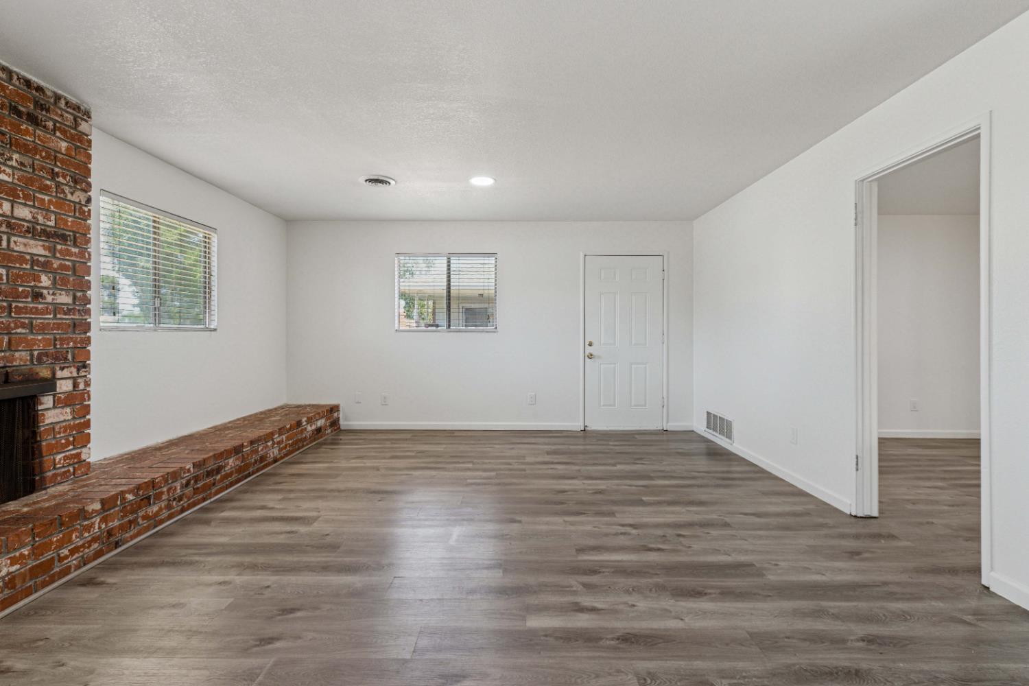 3518 Santa Fe Street