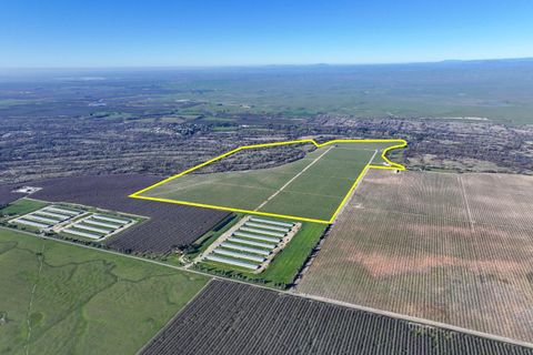 15743 N Allen Road Snelling CA 95369