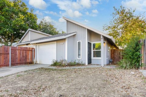 6690 Hometown Way, Sacramento, CA 95828 - #: 225131632