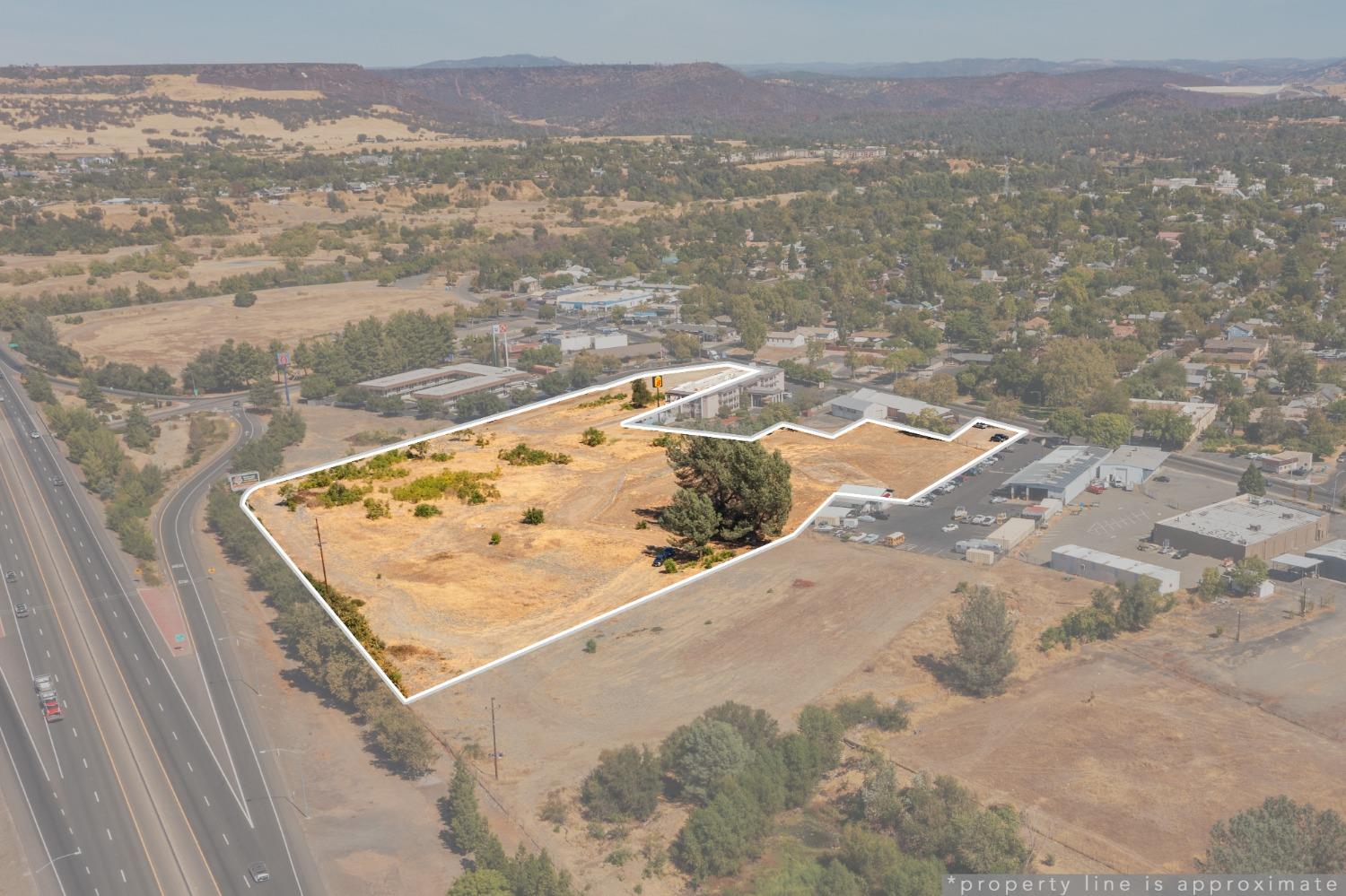 1450 Feather River Boulevard