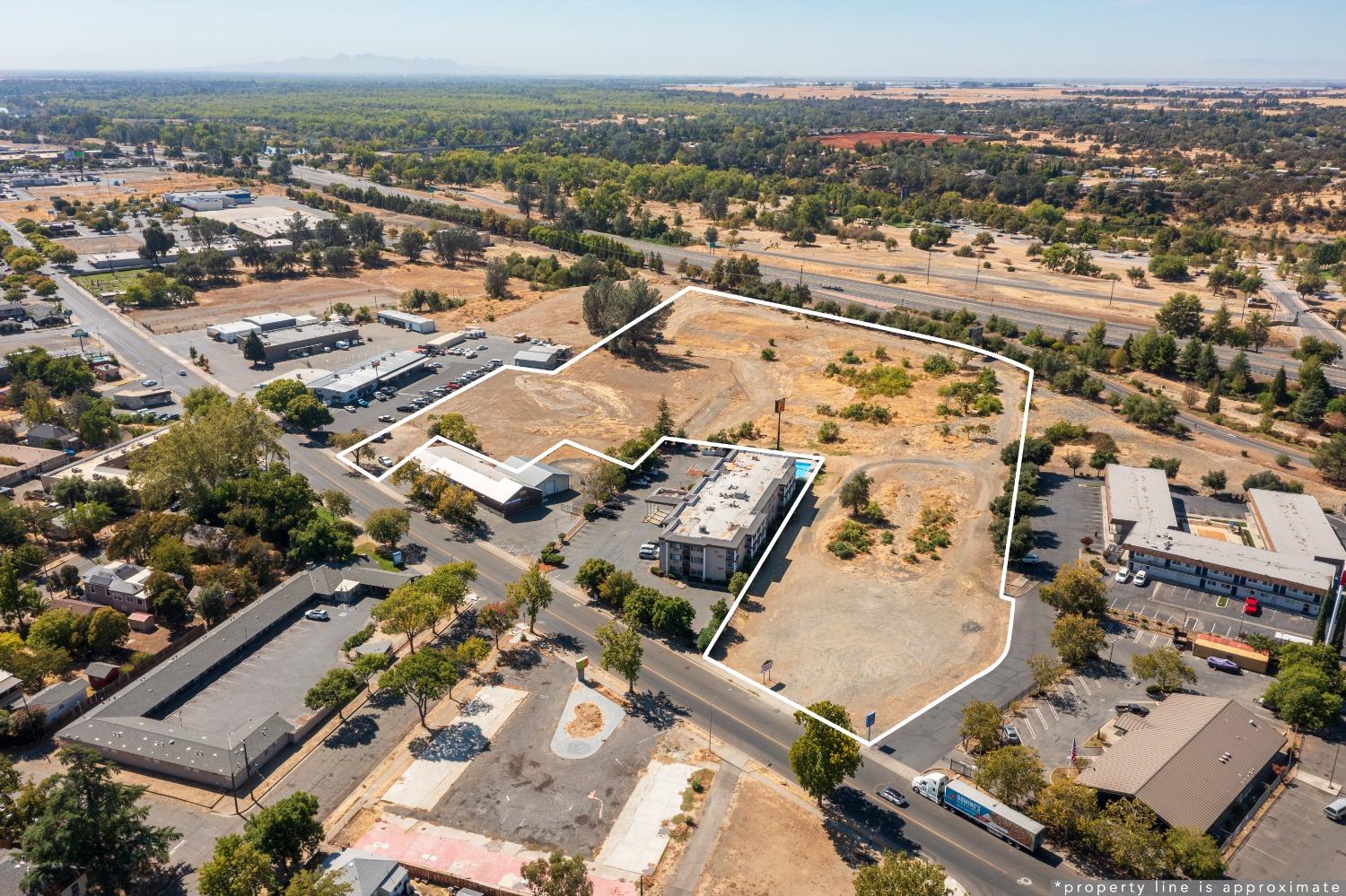 1450 Feather River Boulevard