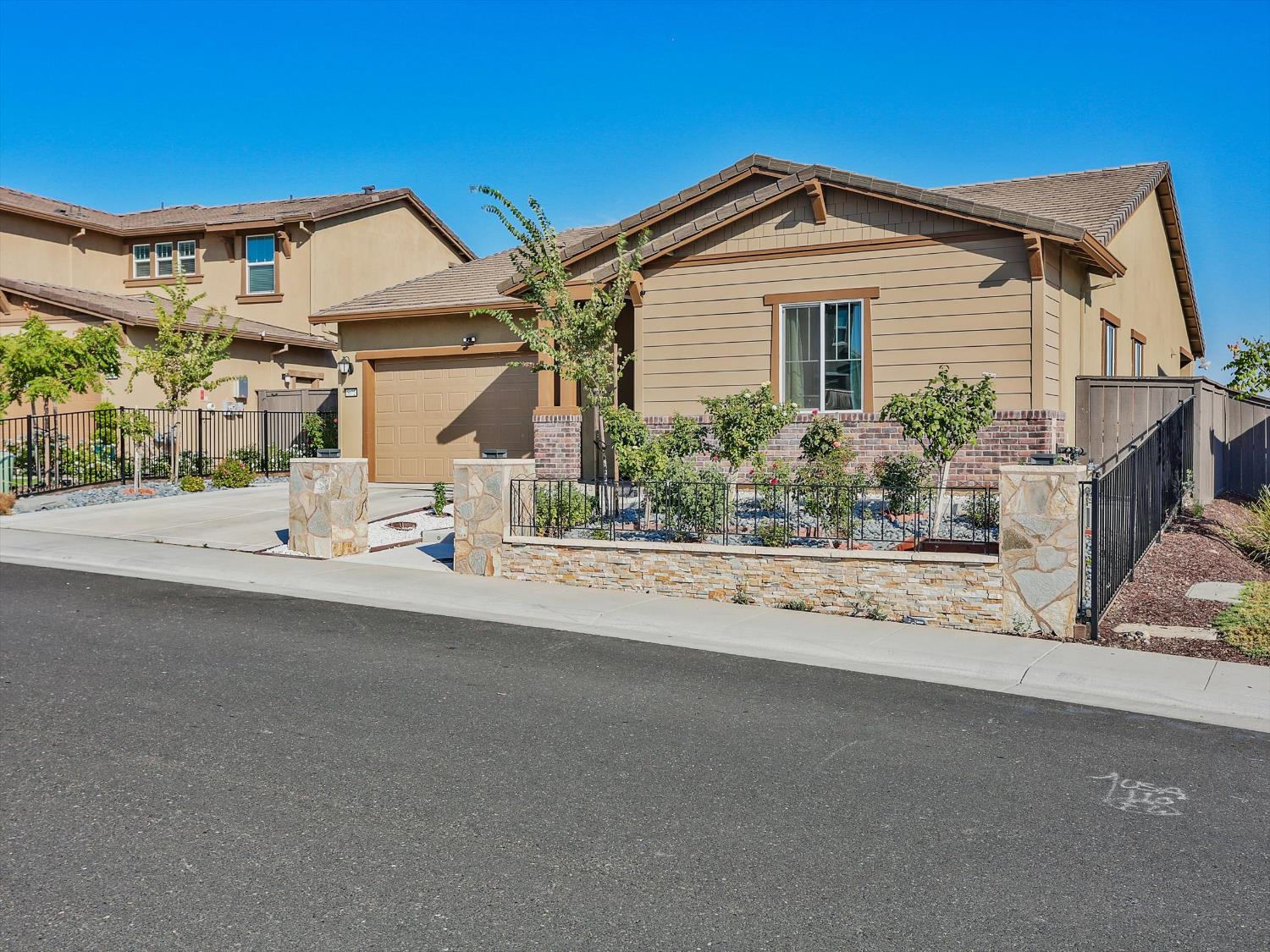 5072 Gold Rush Drive