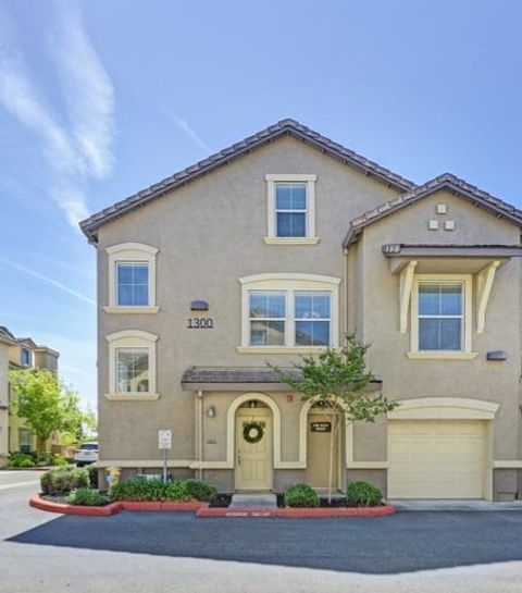 MLS: 225050543
