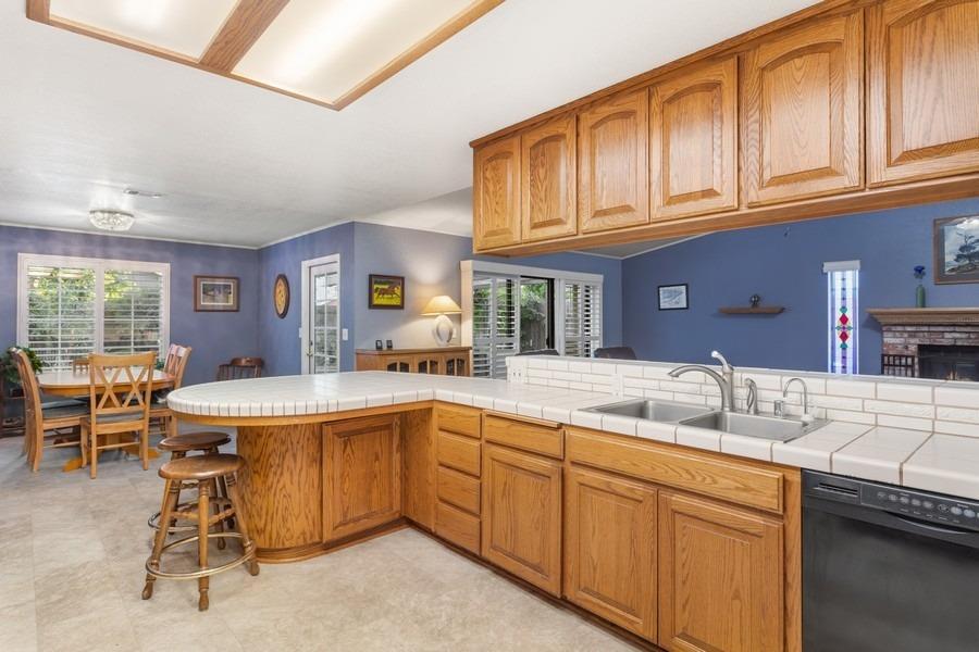 1444 Bridle Lane