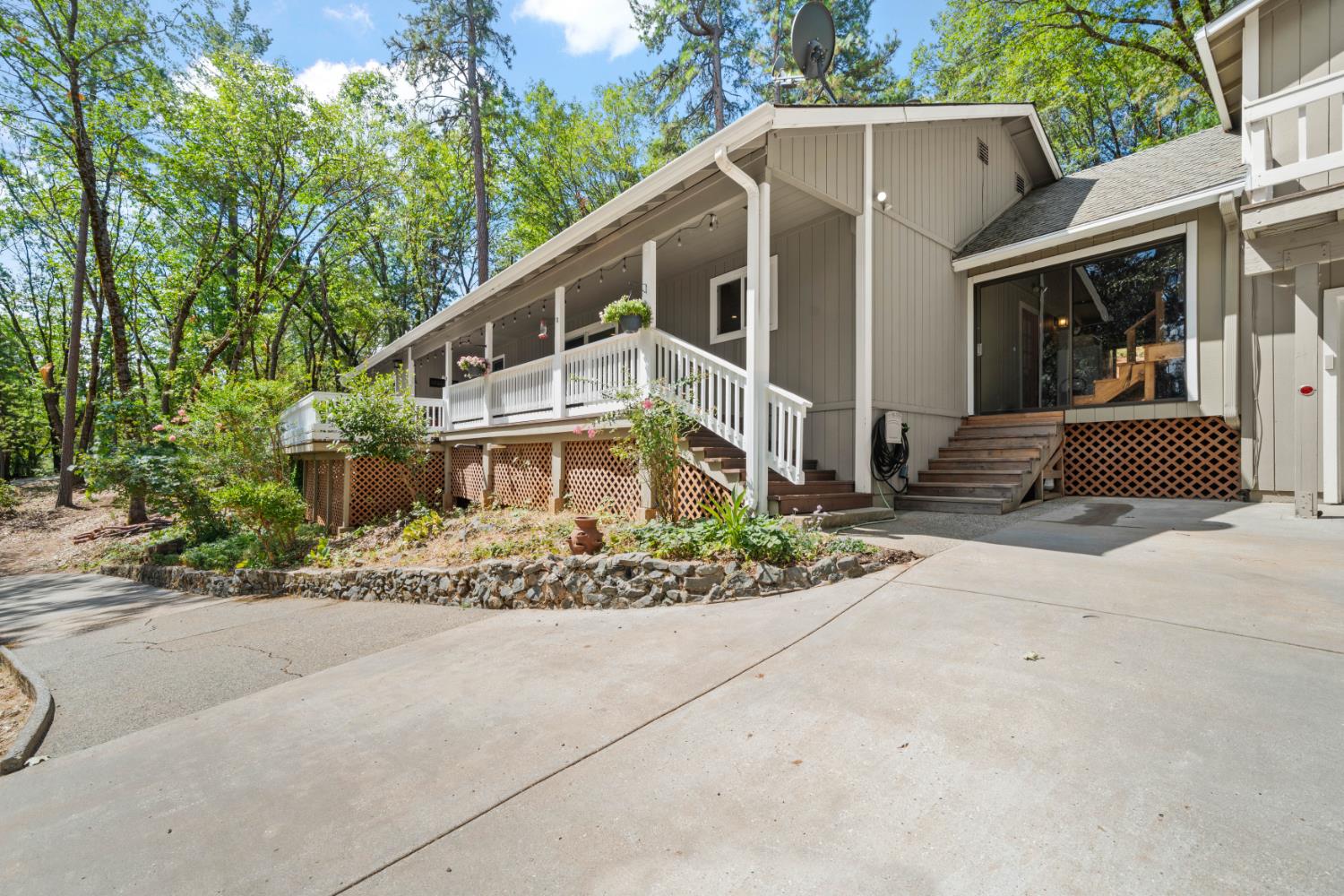 330 Gregory Way