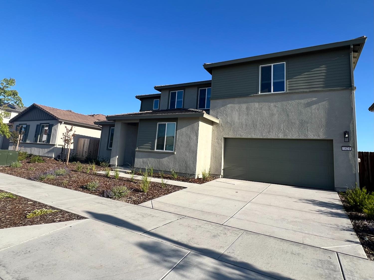 1424 Monkton Way