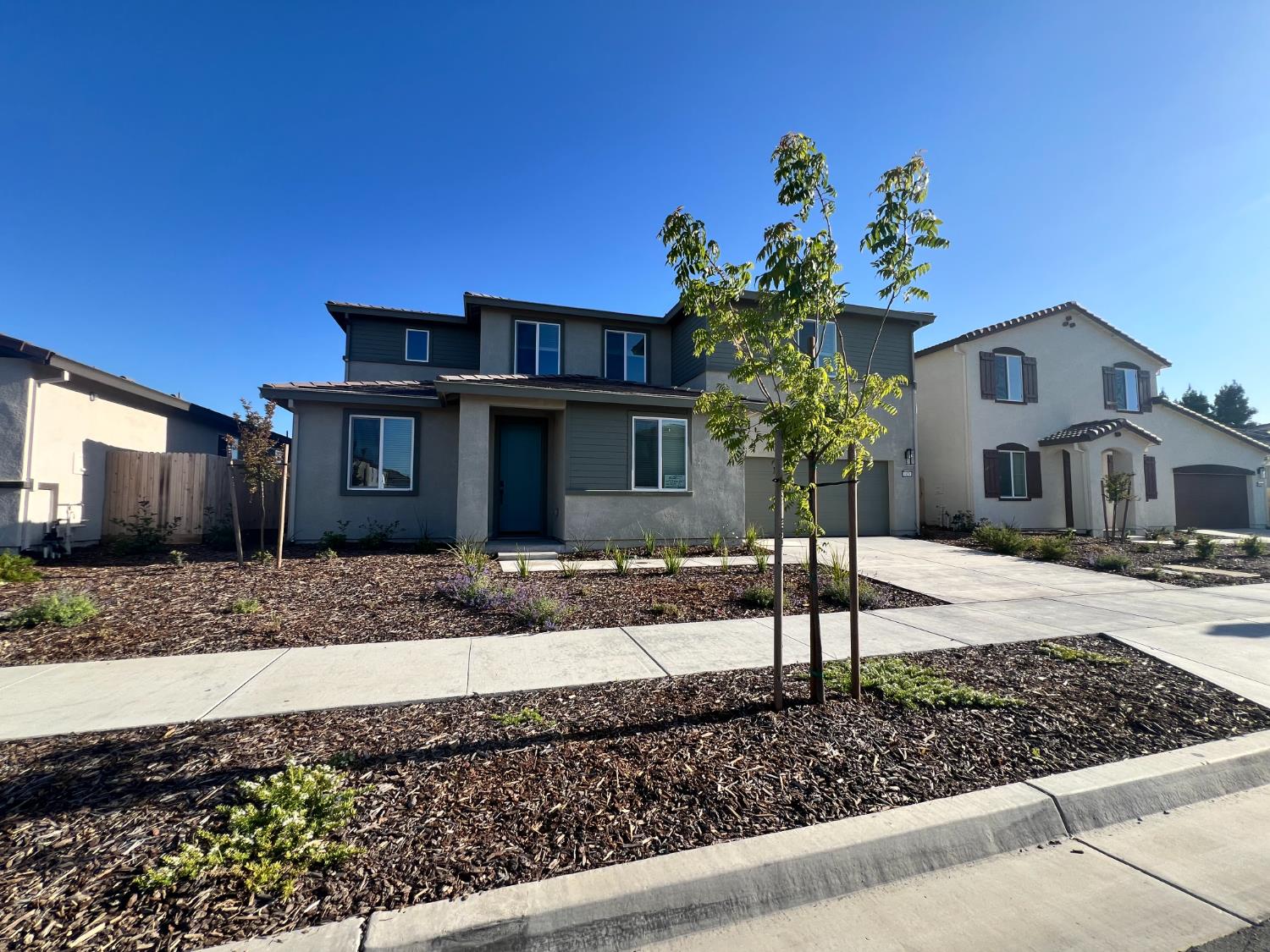 1424 Monkton Way