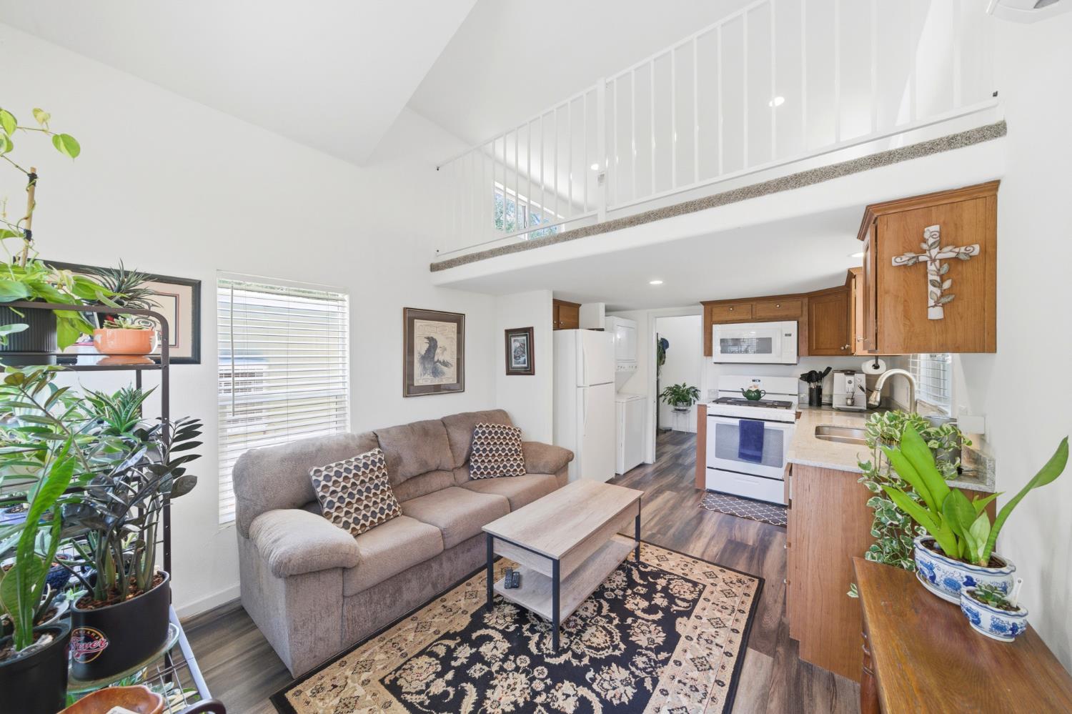 8880 Auburn Folsom Road 9