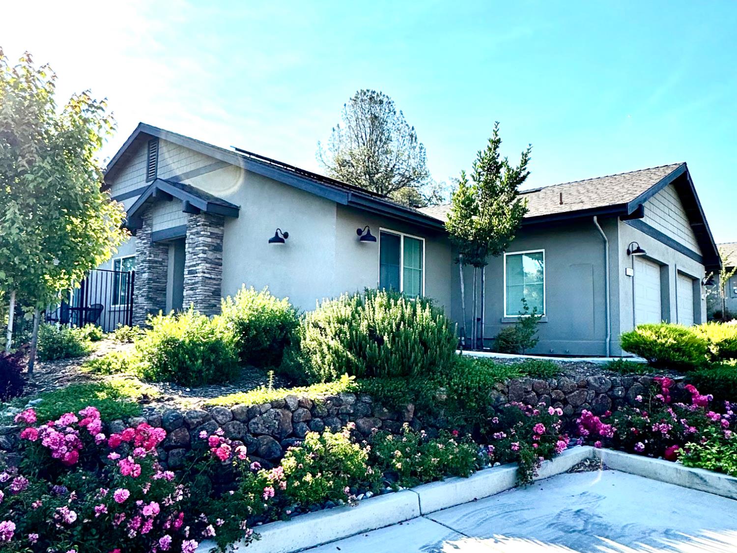 2620 Commons Place