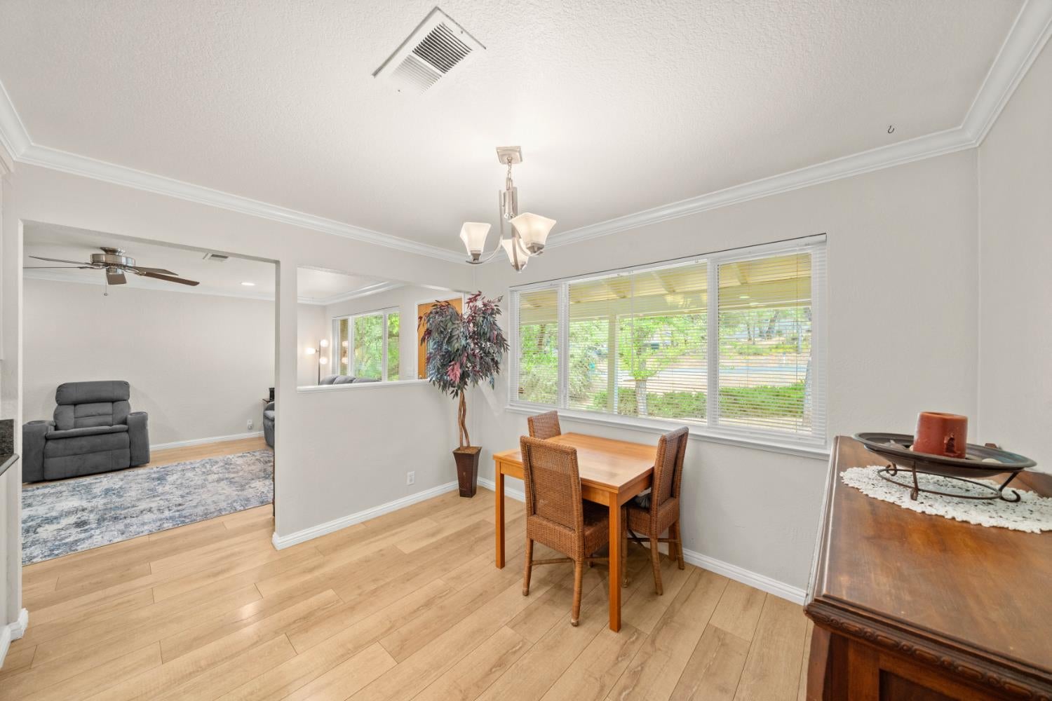 14330 Torrey Pines Drive