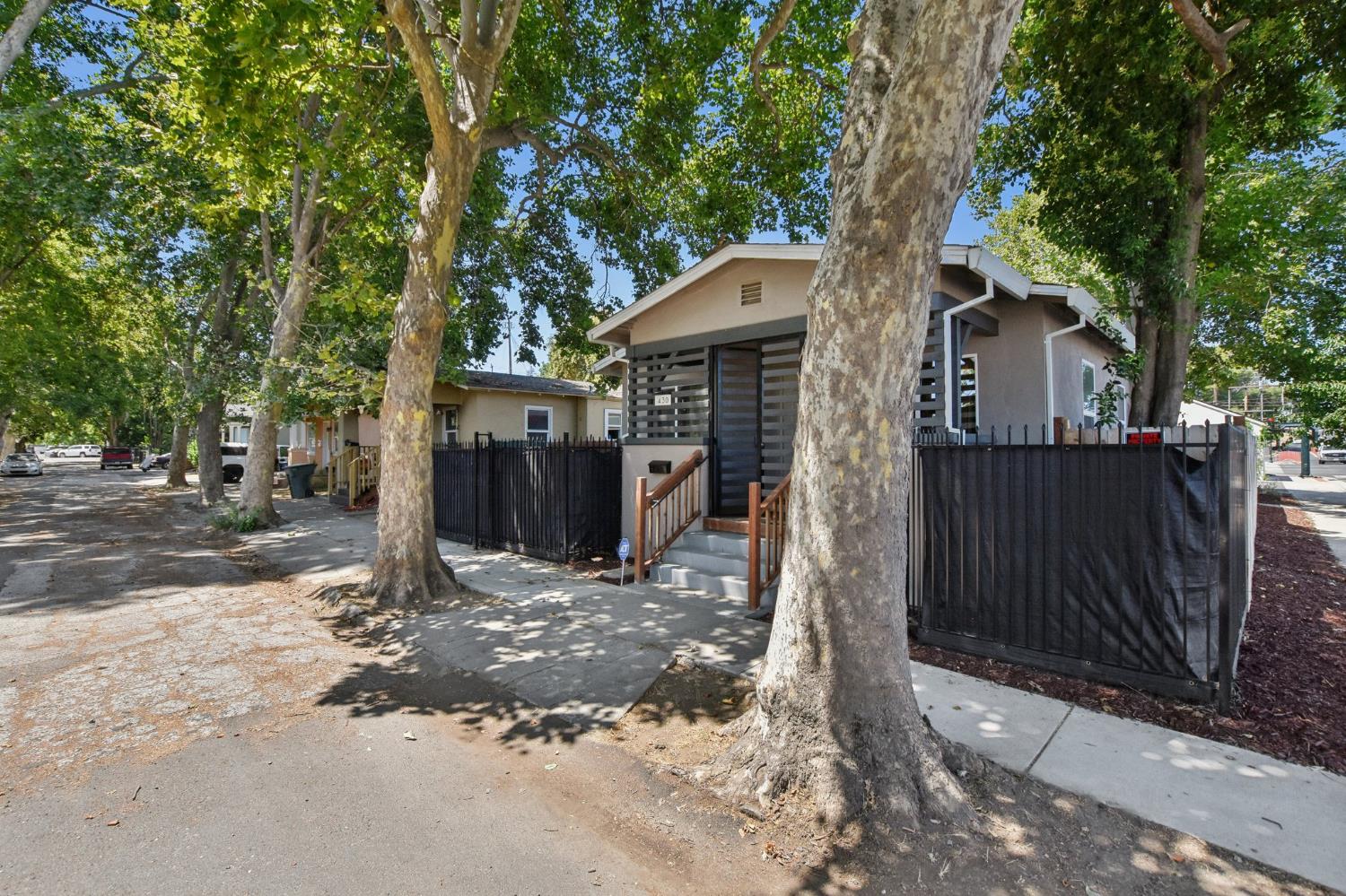 430 Pine Street