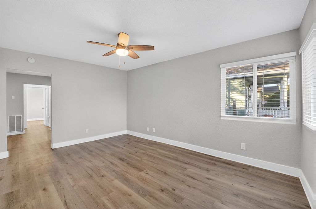 Photo of 3124 San Jose Way, Sacramento, CA 95817 (MLS # 226004120)