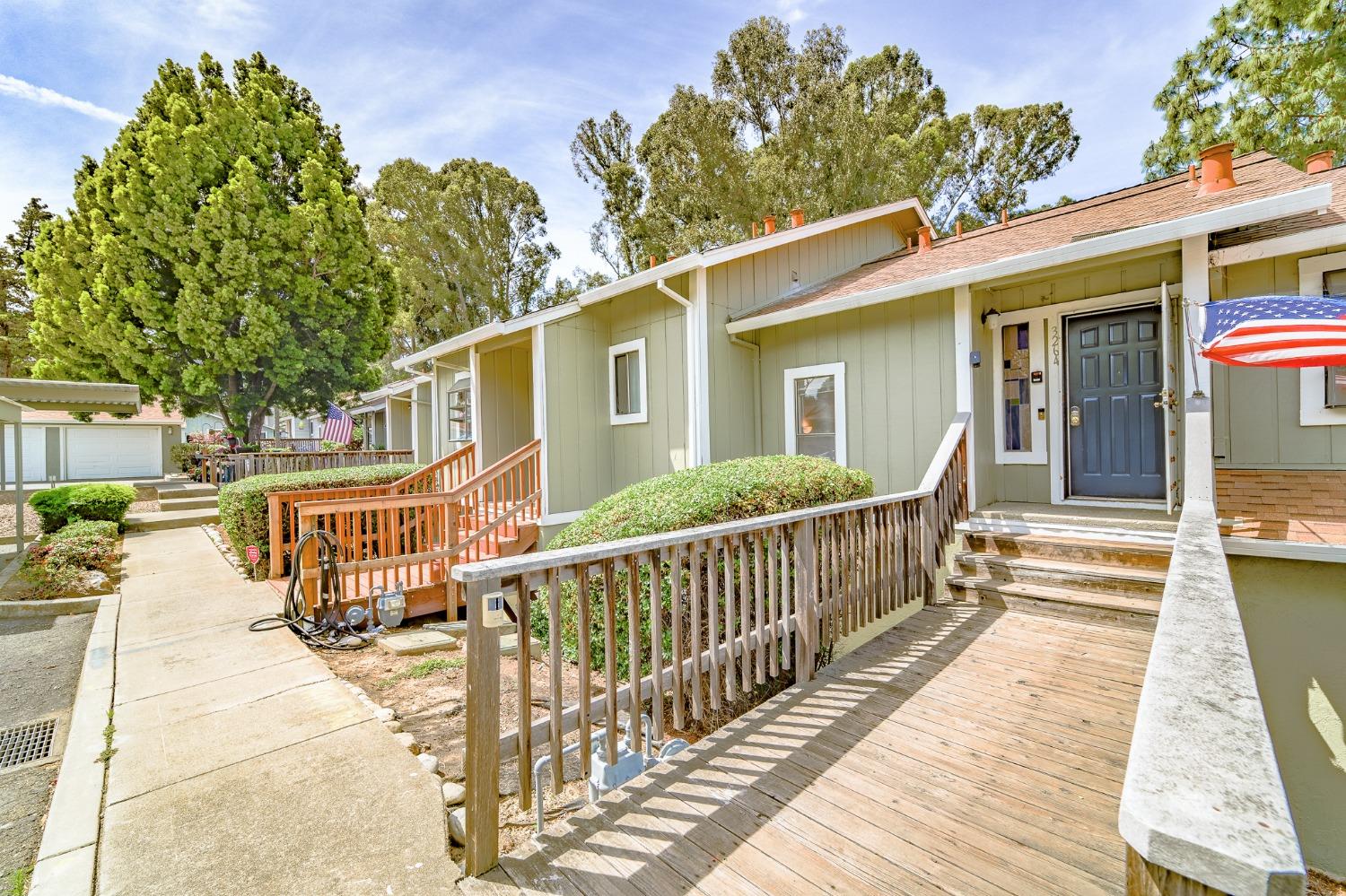 3264 Monika Lane