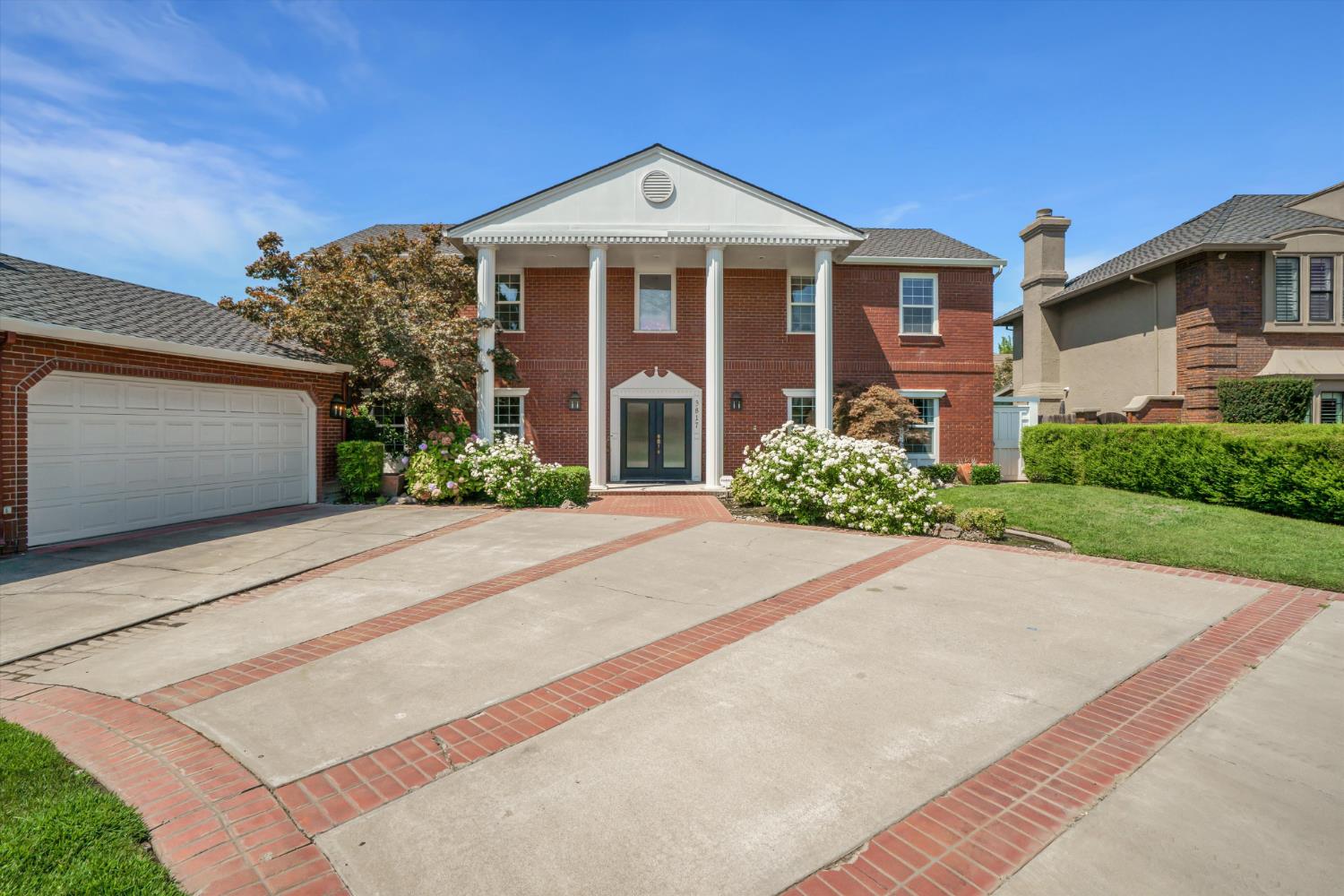3817 Viader Drive
