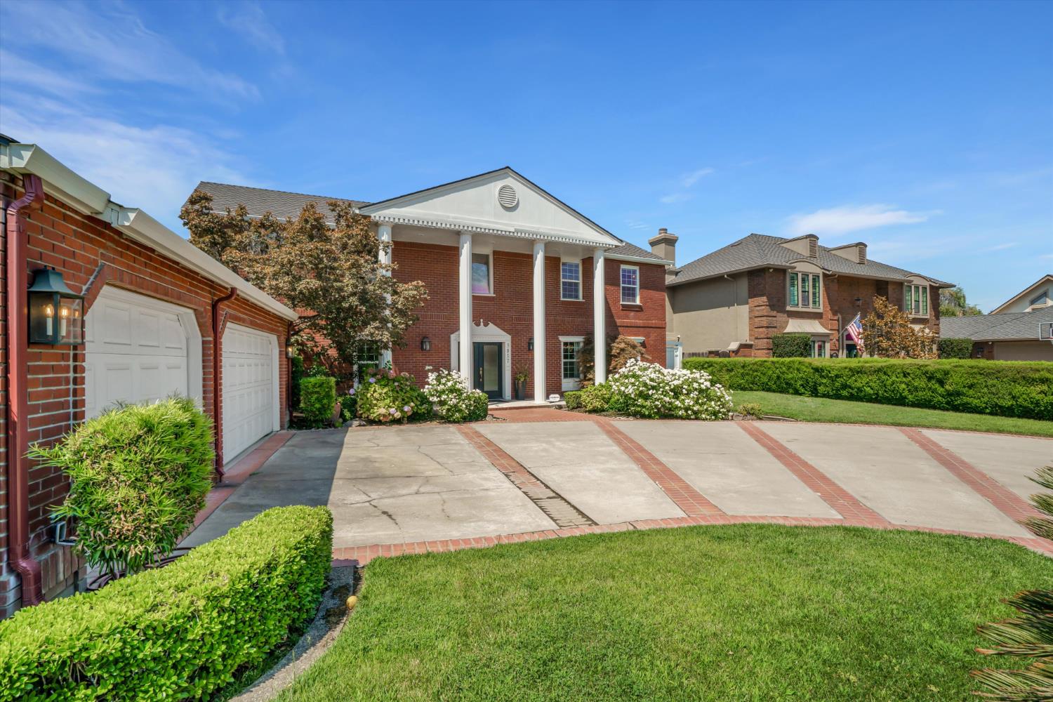 3817 Viader Drive