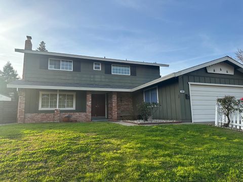 5009 Waterbury Way Fair Oaks CA 95628