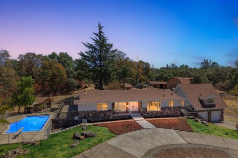 6740 Brooks Lane Loomis CA 95650