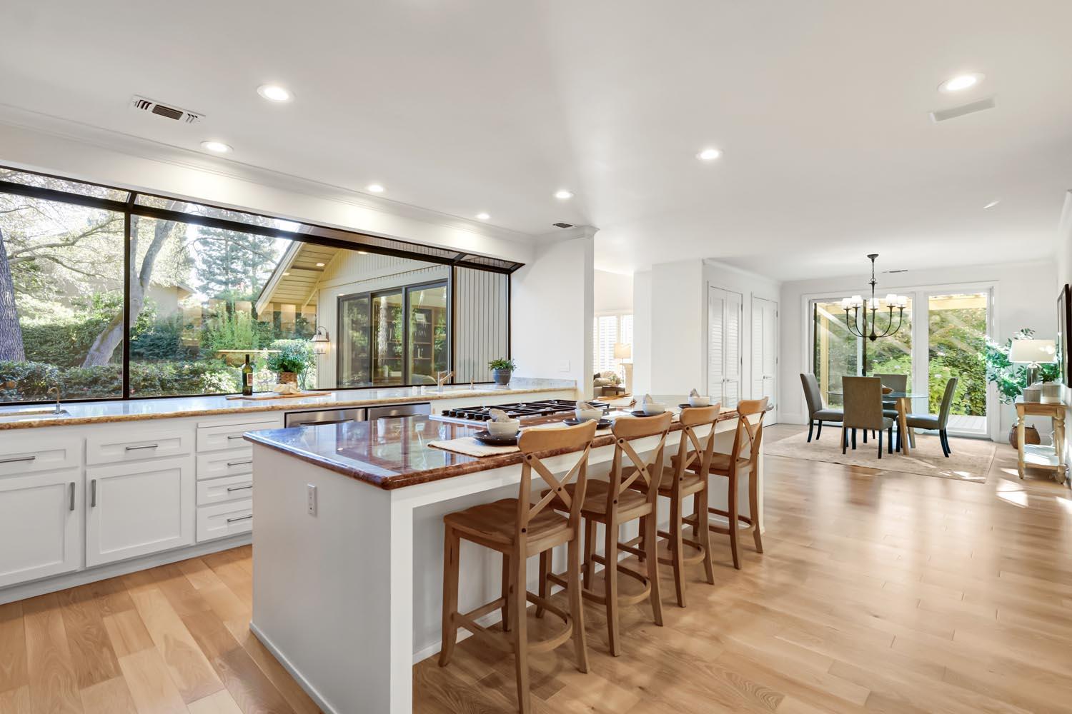 11473 Huntington Village Lane