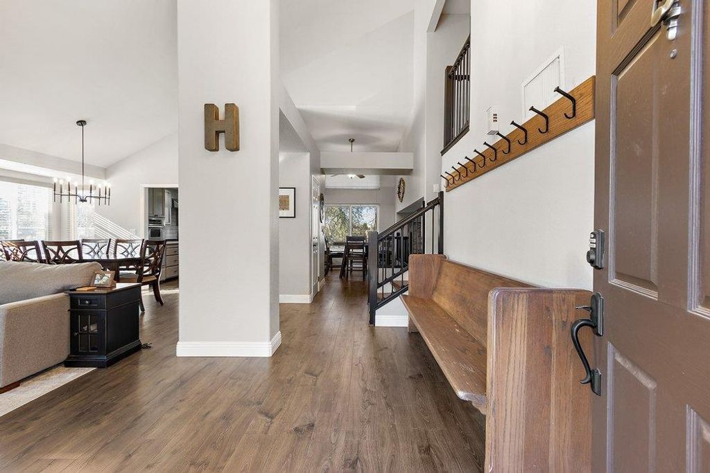 Photo of 113 Penwood Lane, Folsom, CA 95630 (MLS # 226005591)