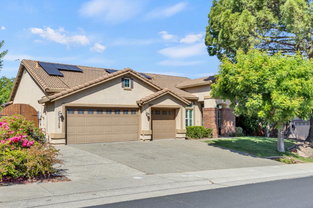 2728 Klamath Drive