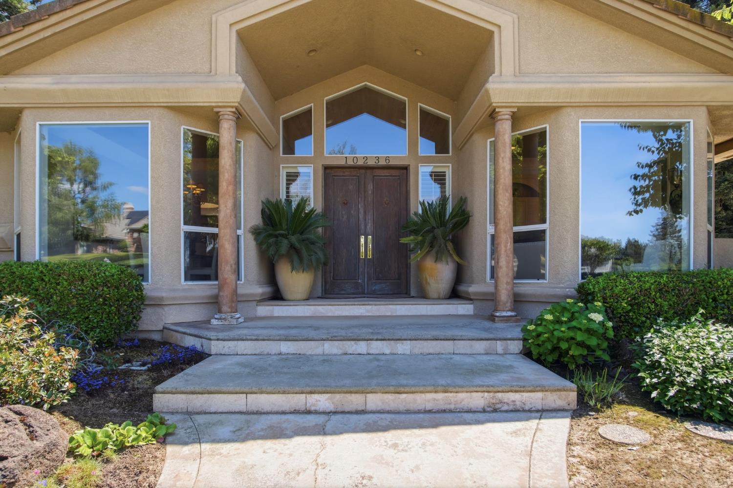 10236 Whitetail Drive