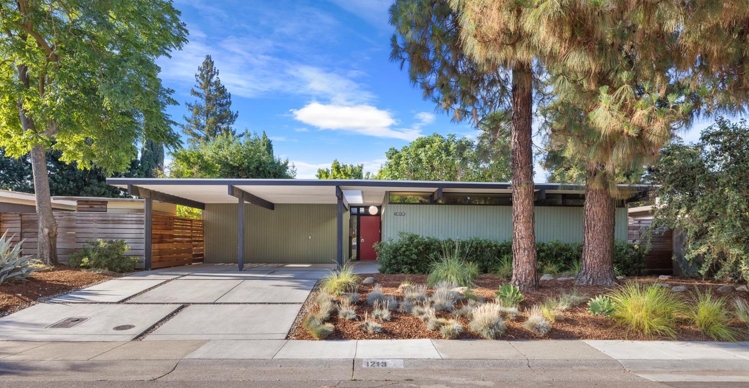 1213 Drexel Drive