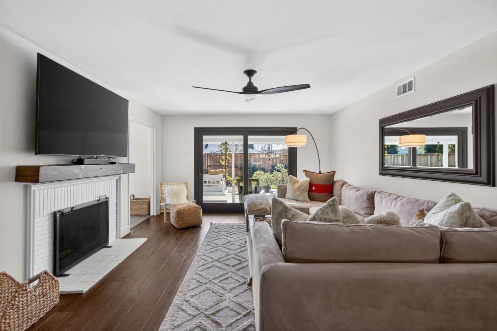 2910 Huntington Road