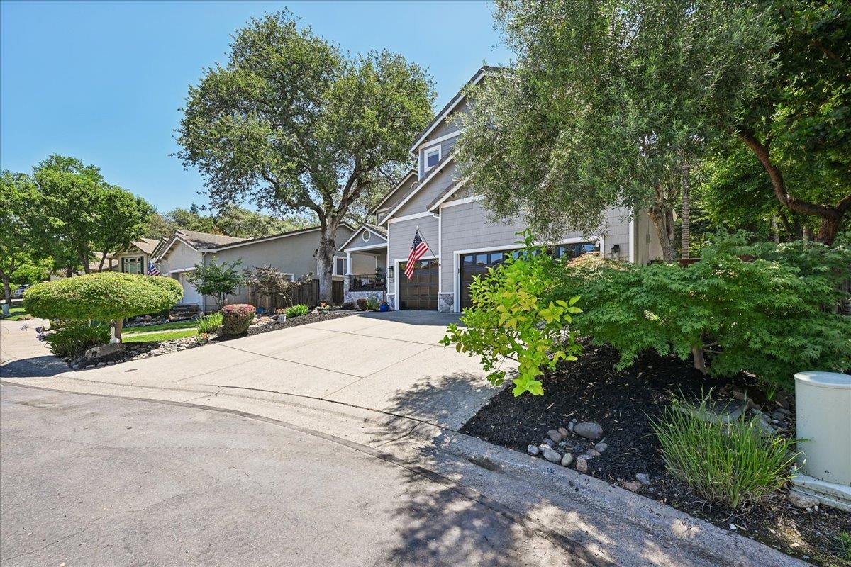 3909 Mariella Court