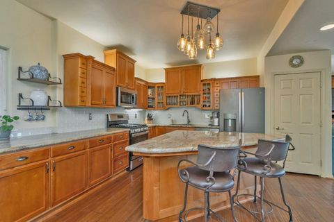 MLS: 225057323