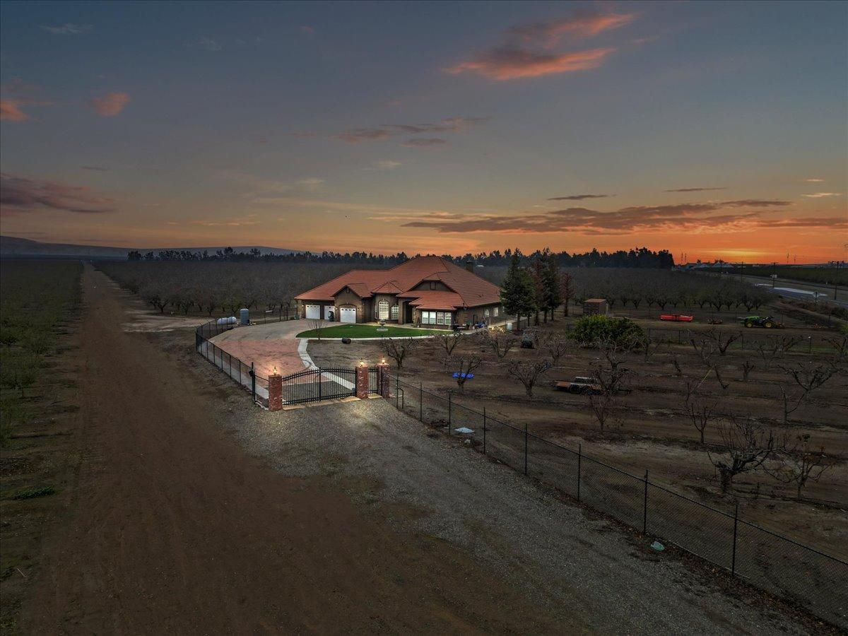 10525 State Highway 33