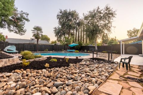 6410 Rolling Way Carmichael CA 95608