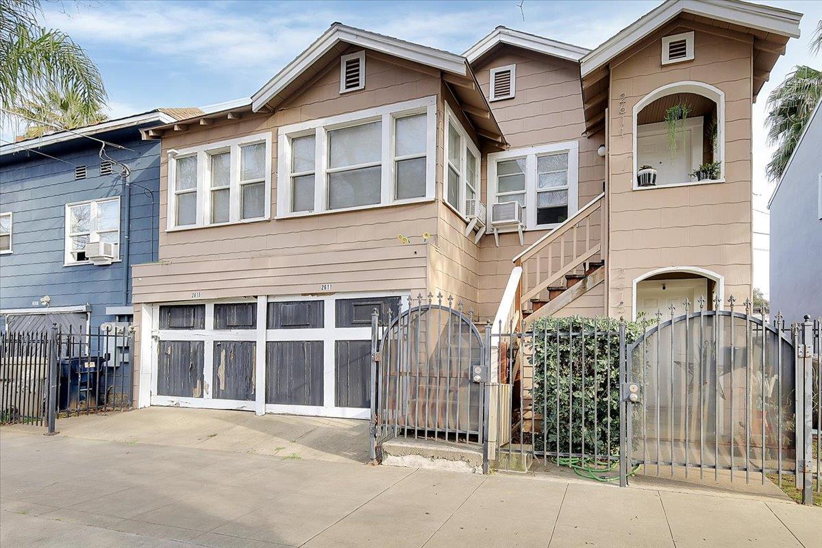 2611 Alhambra Boulevard