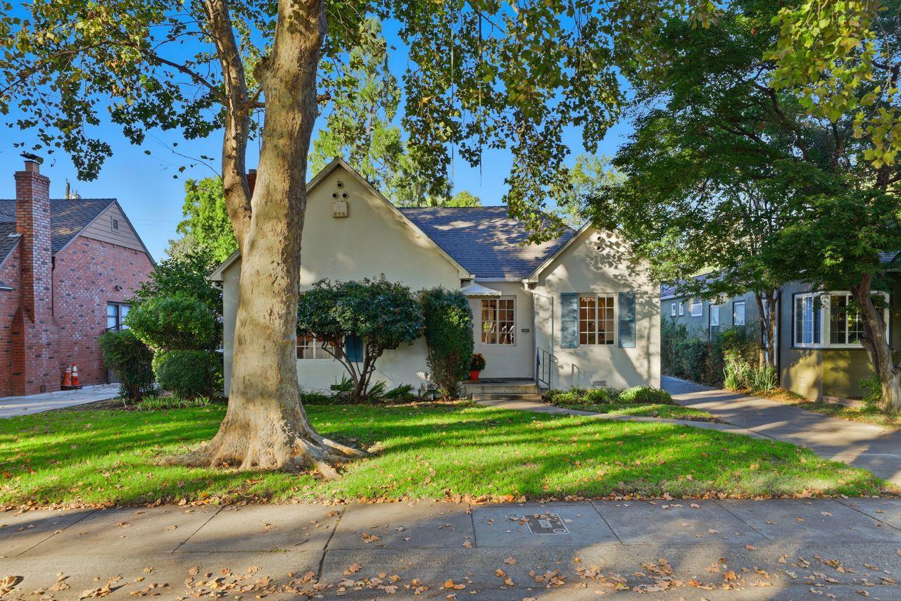 1615 Vallejo Way