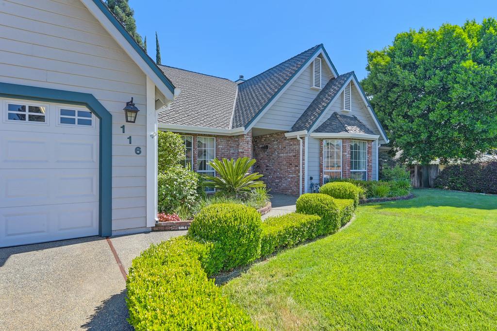 116 Raeanne Lane