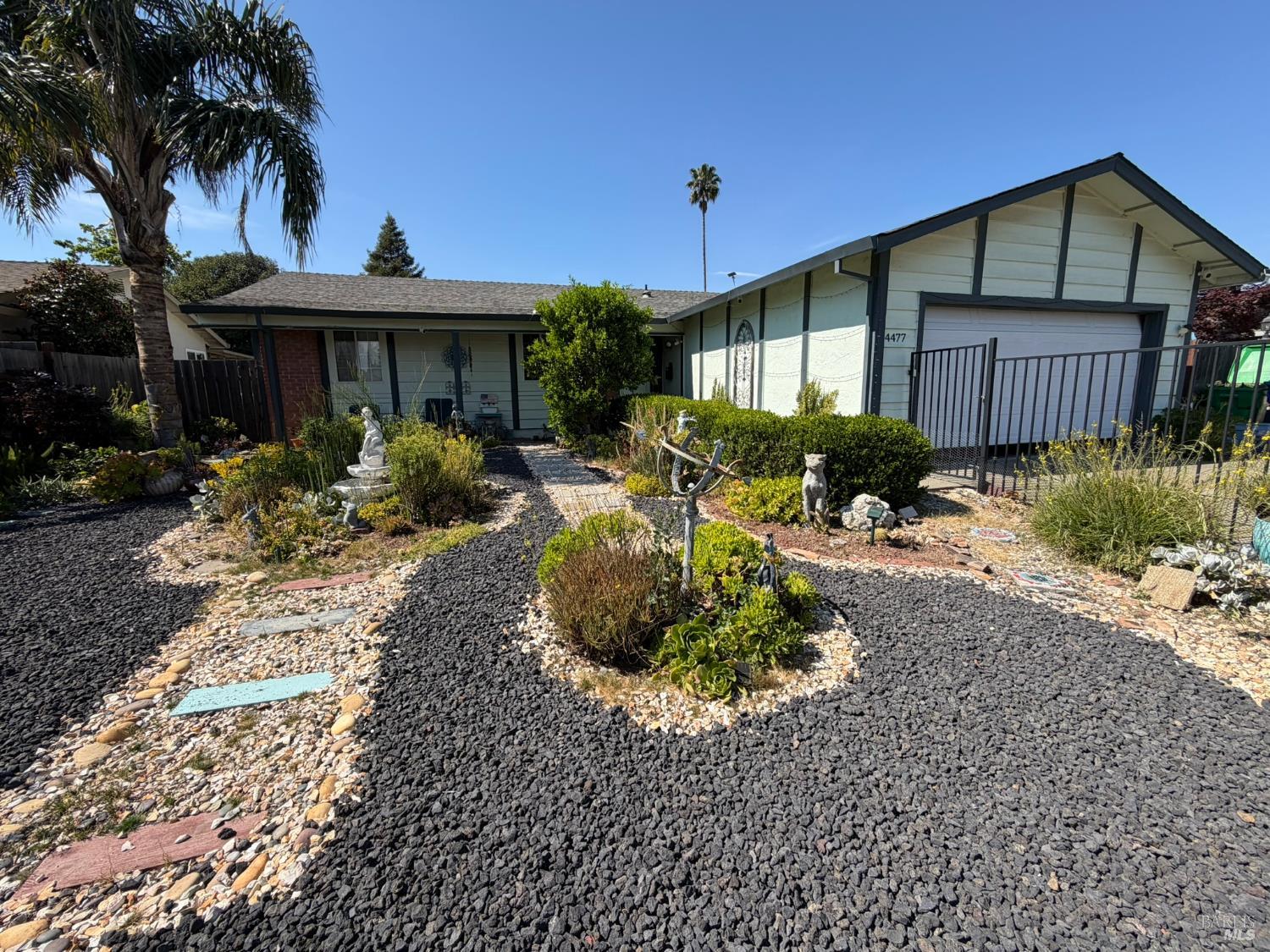 4477 Tanglewood Way