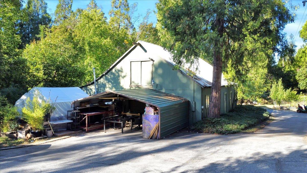13421 Grass Valley Avenue