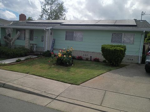 1516 Gray Avenue Yuba City CA 95991