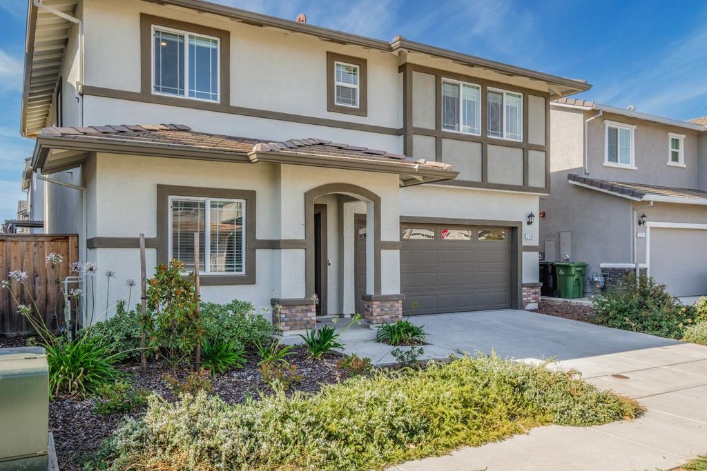Photo of 3189 Dunlap Street, Lincoln, CA 95648 (MLS # 225117148)
