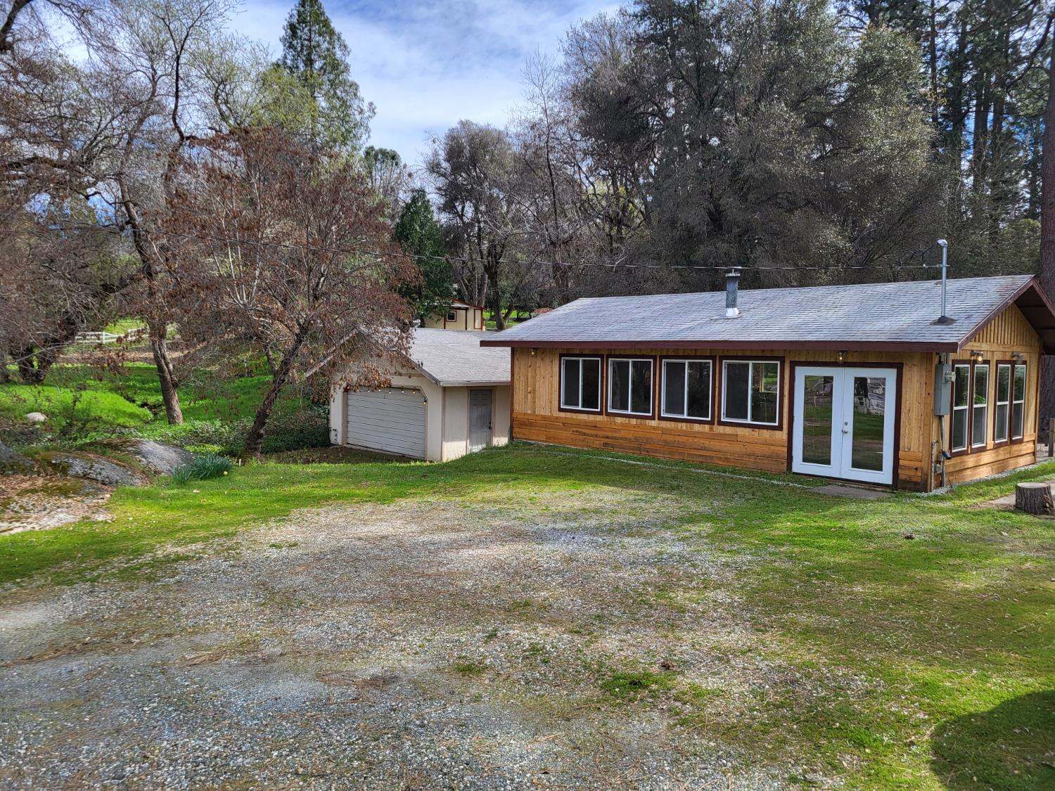 Potential home and garage or ????
