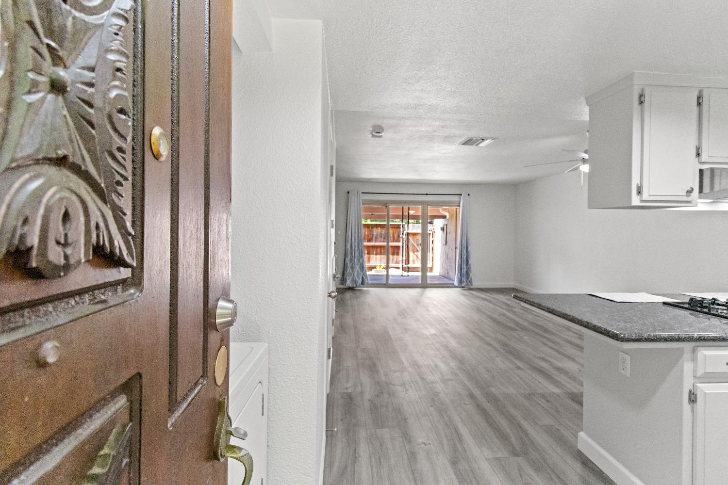 5906 Via Casitas